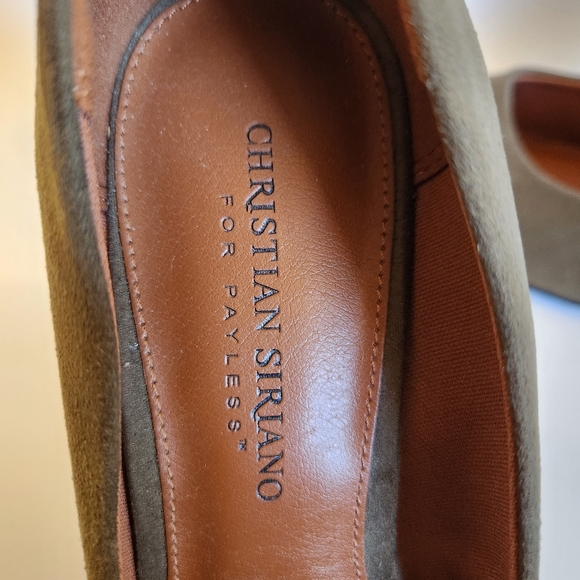 Christian Siriano Heels Olive Green,  Suede Heels, Size 9.5 - Picture 10 of 11